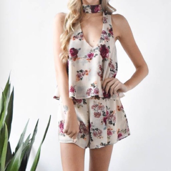 Show Me Your Mumu Casey Choker Crop Top Top - Picture 6 of 6